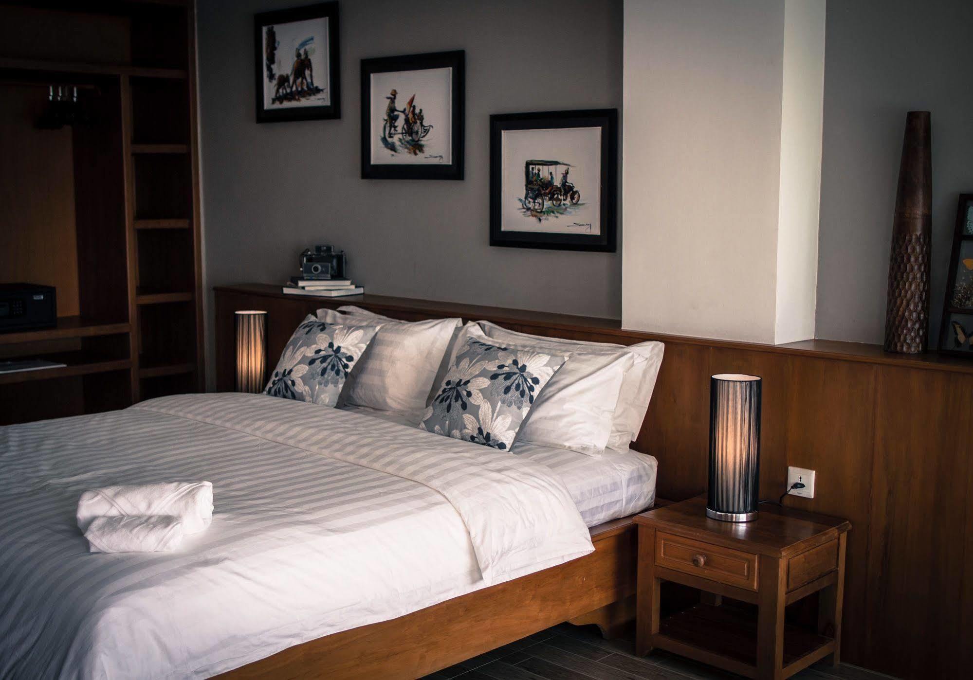 Point Boutique Hotel Phnom Pen Exterior foto
